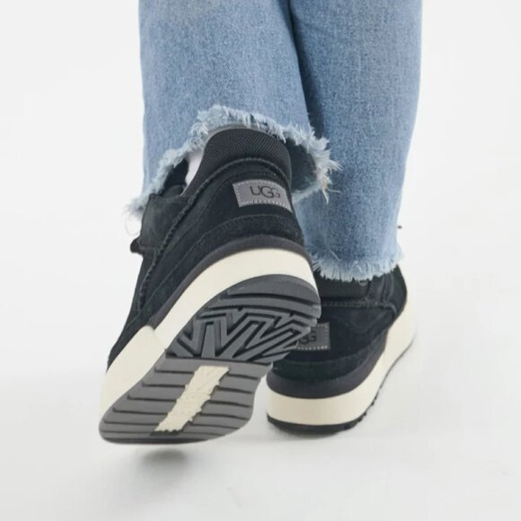 NEW UGG Suede Goldencush Sneakers in black for women 7254m2 - Picture 4 of 7